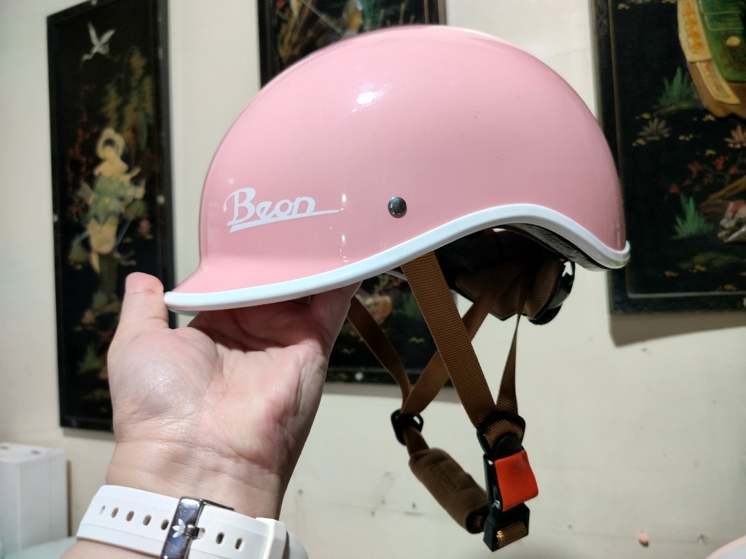 beon-helmet-on-carousell