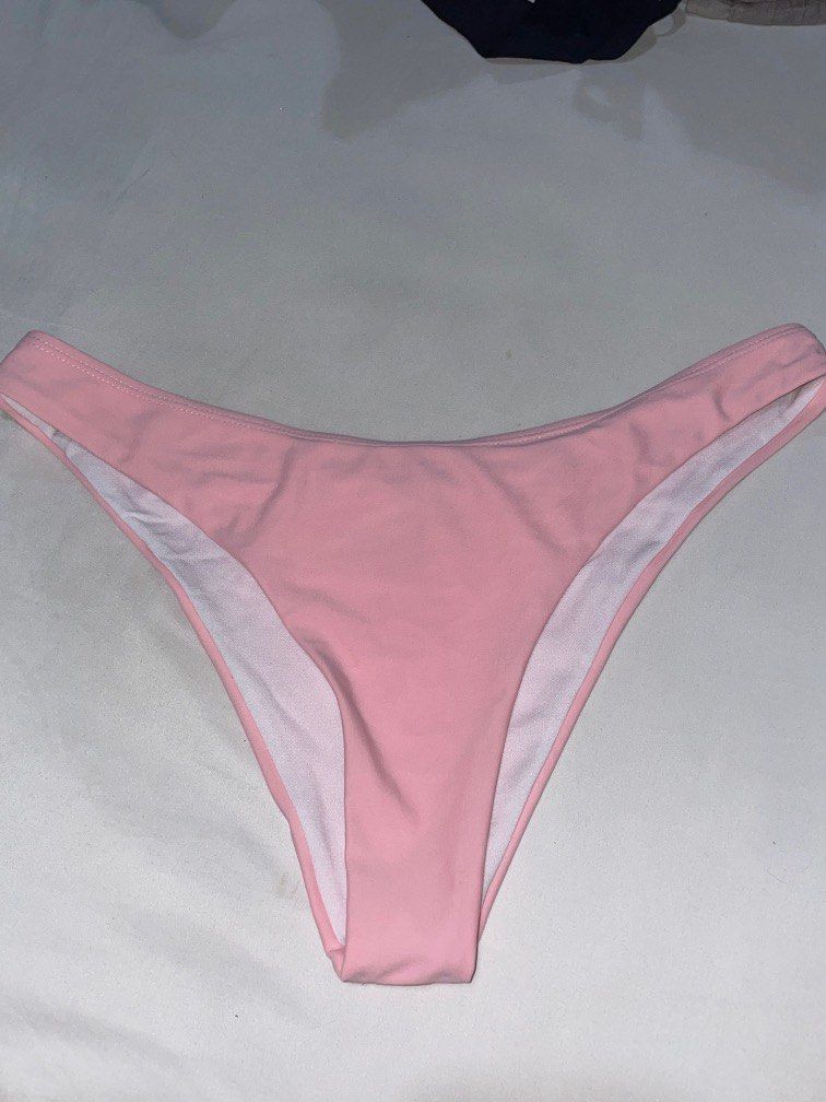 Bikini bottom - bundle (Category: Bikinis & Swimsuits) located in Pasig City. Submitted by psgstuff (Listing ID 1231515545, Image 2). Description: Size on tag: Medium Waist: 14-15 inches Pink: with slight discoloration (not noticeable) Marble: Very low waist style, no flaws No hygienic sticker.