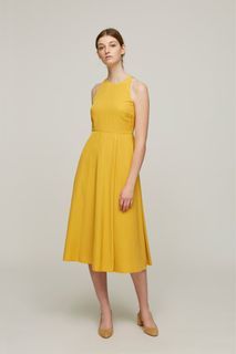 BN Our second nature Open-Back Midi Dress