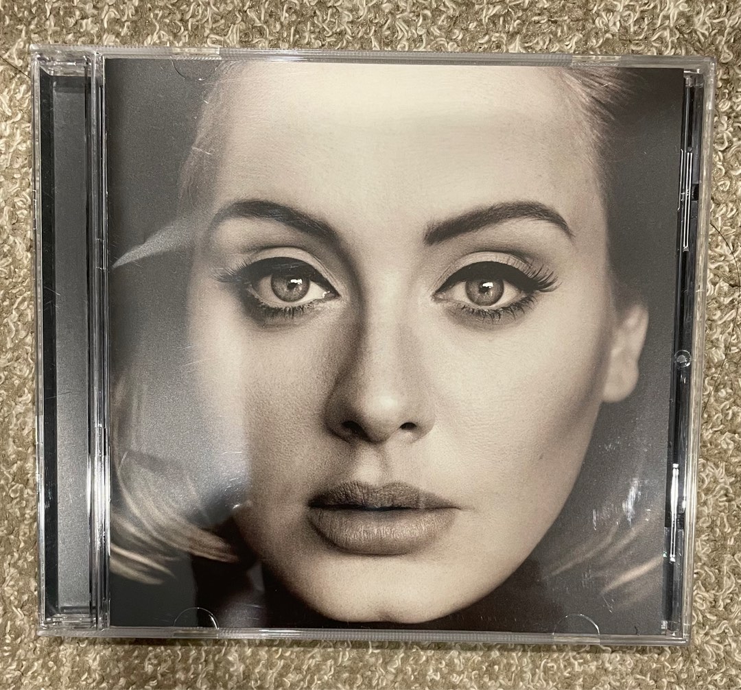 70 ADELE 25 CD – The Autograph Gallery