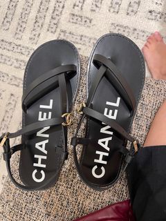 Chanel Camellia Flower CC Logo Black Leather Flip Flops Thong Sandals 38 8  $775
