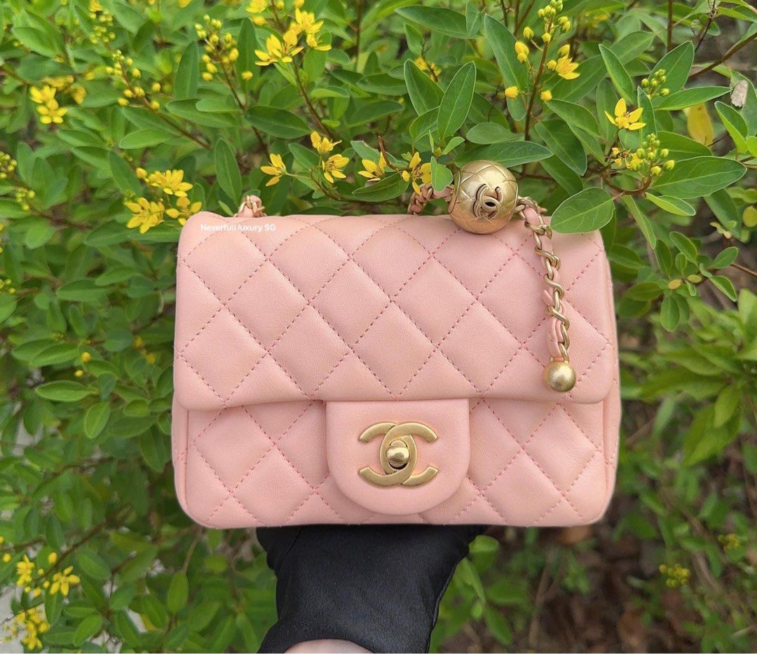 Chanel Mini Square 22C Peachy Pink Quilted Lambskin Leather GHW w Pearl  Crush, Luxury, Bags & Wallets on Carousell