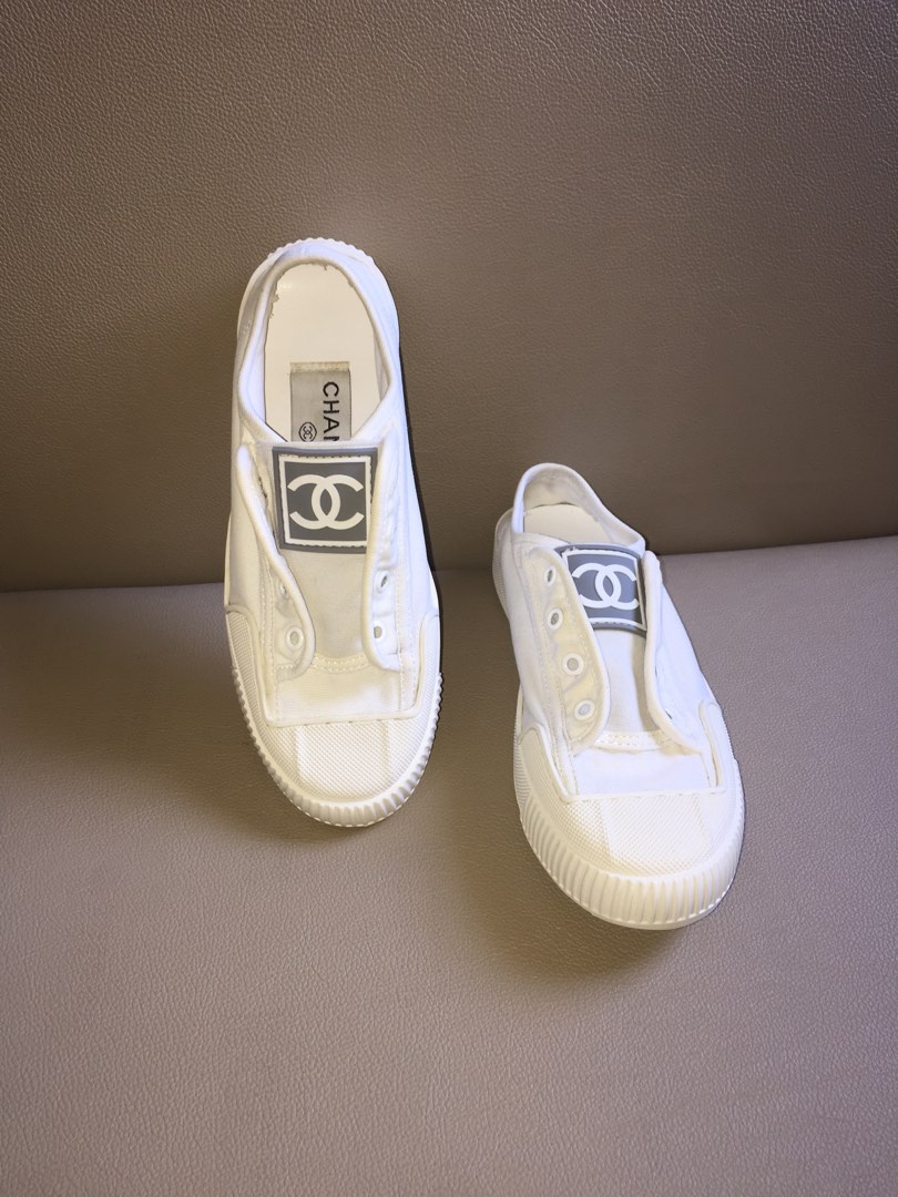 Chanel white canvas sneakers clearance