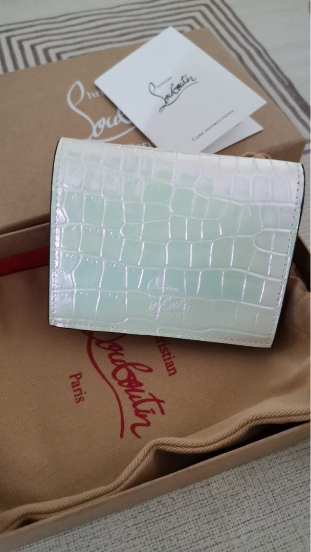 Christian louboutin wallet hotsell price