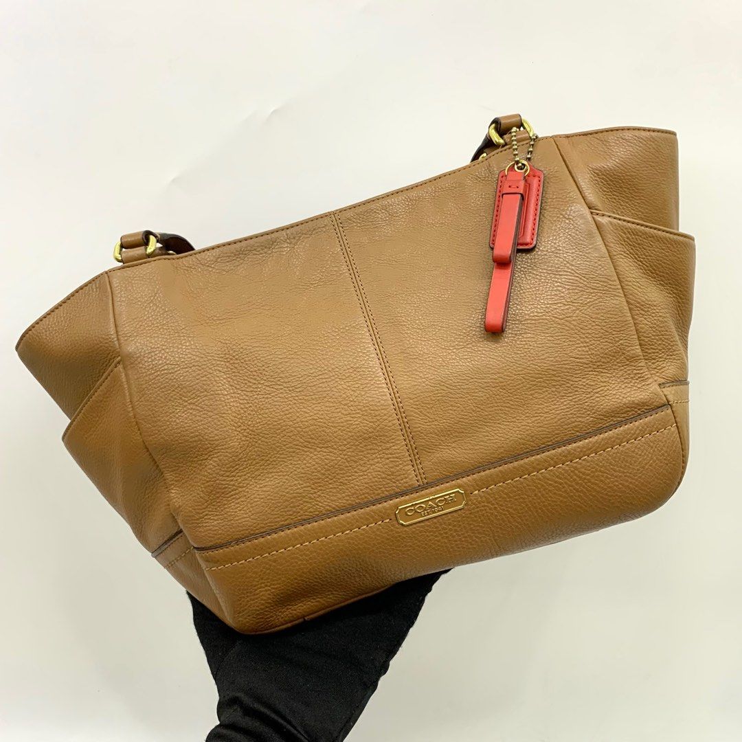 COACH F23284 BROWN LEATHER TOTE BAG 237014281 Luxury Bags Wallets on Carousell