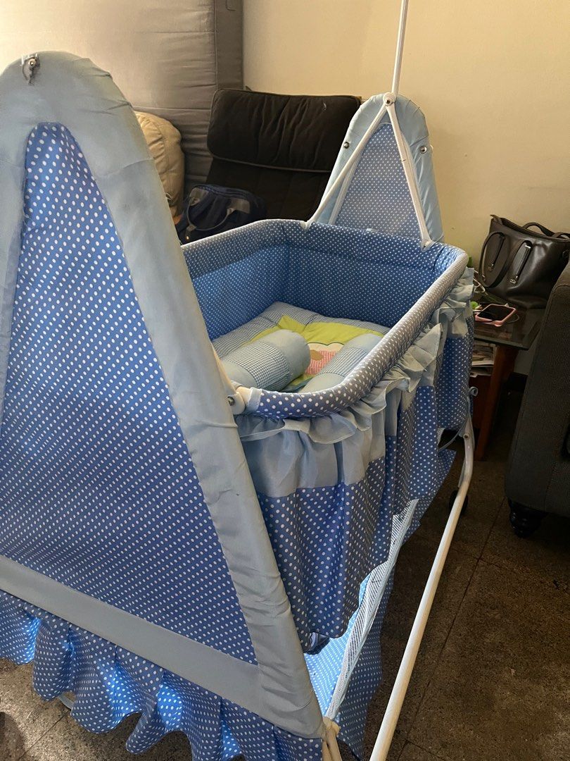 Babyhug cradle store