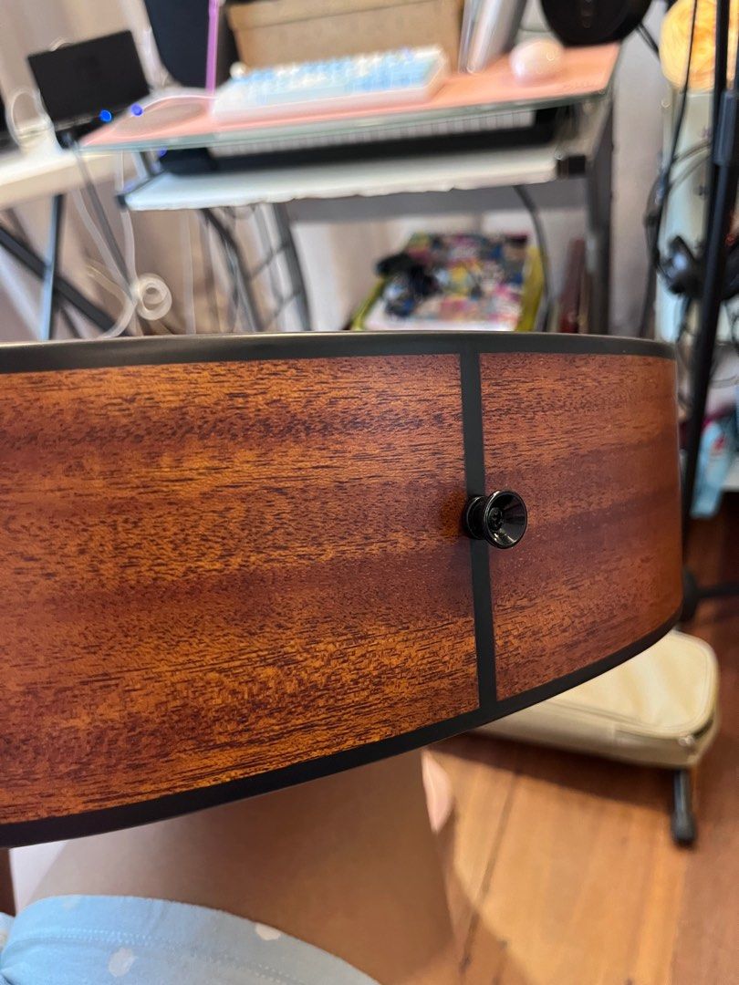 DnD Django Guitar (6 String), Hobbies & Toys, Music & Media, Musical