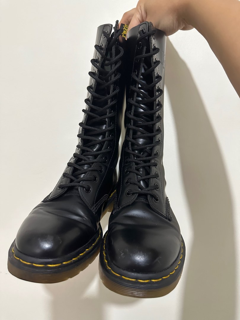 1914 dr martens