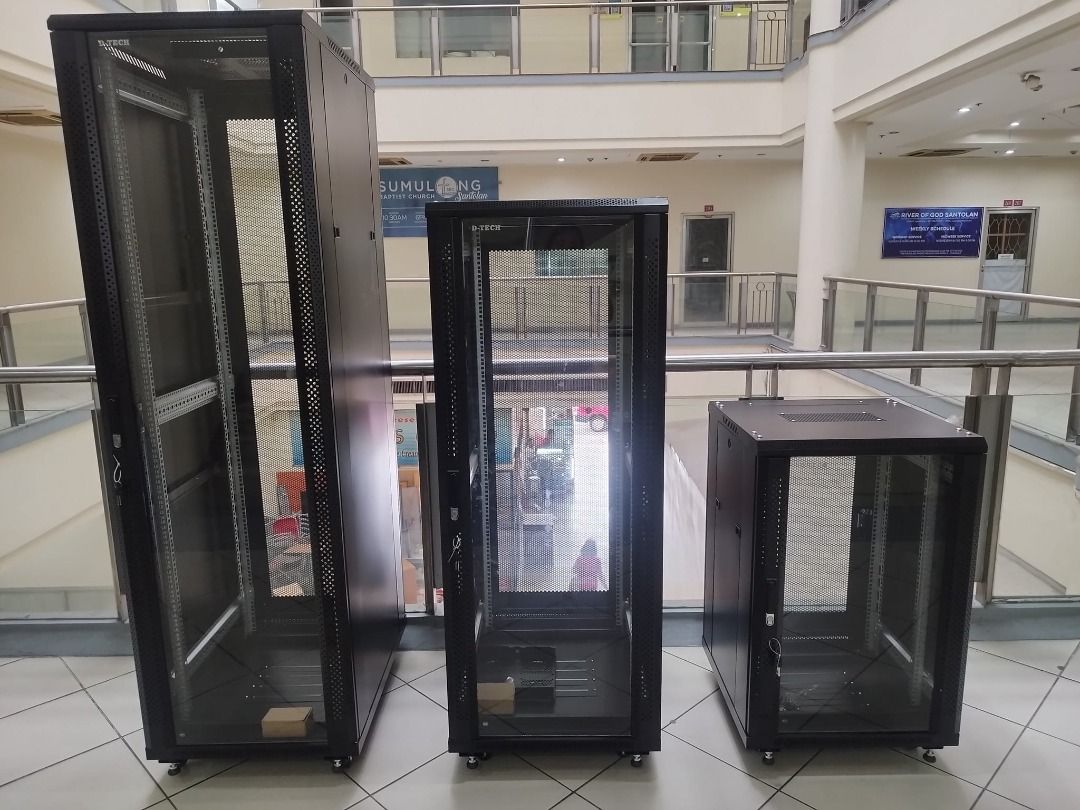 DTech Free Standing Network Data Server Rack, Furniture & Home Living, Furniture