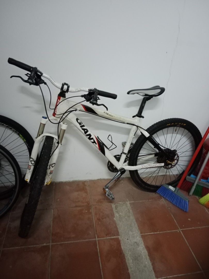 Giant XTC Aluxx 6000 series MTB bike Sports Equipment Bicycles Parts Bicycles on Carousell