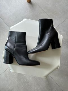 Gianvito Rossi Black Leather Boots