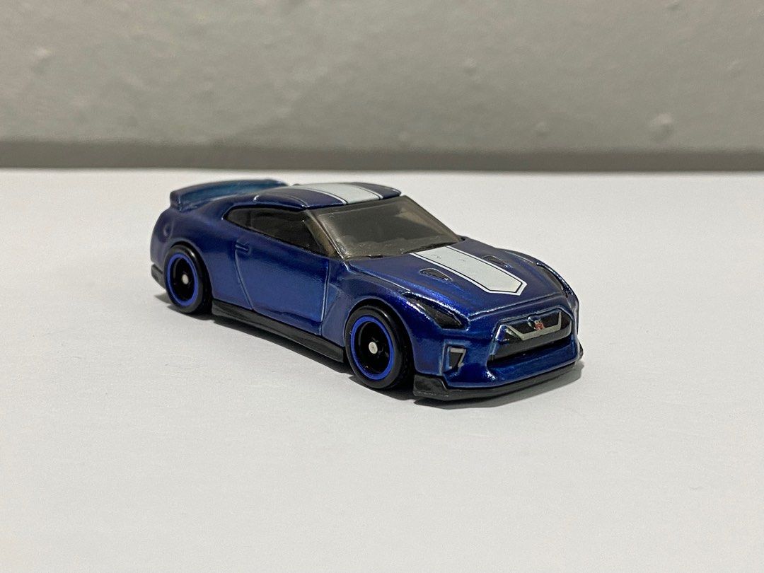 Hot wheels nissan online skyline gtr r35