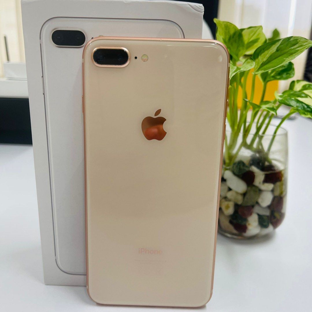 iPhone 8 plus 64gb 香檳金色幾乎全新未使用電池100%, 手提電話, 手機