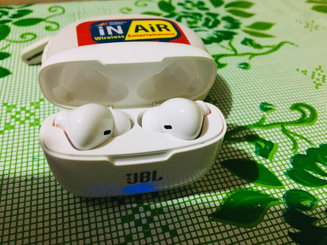 JBL AIRPHONE, Audio, Earphones on Carousell