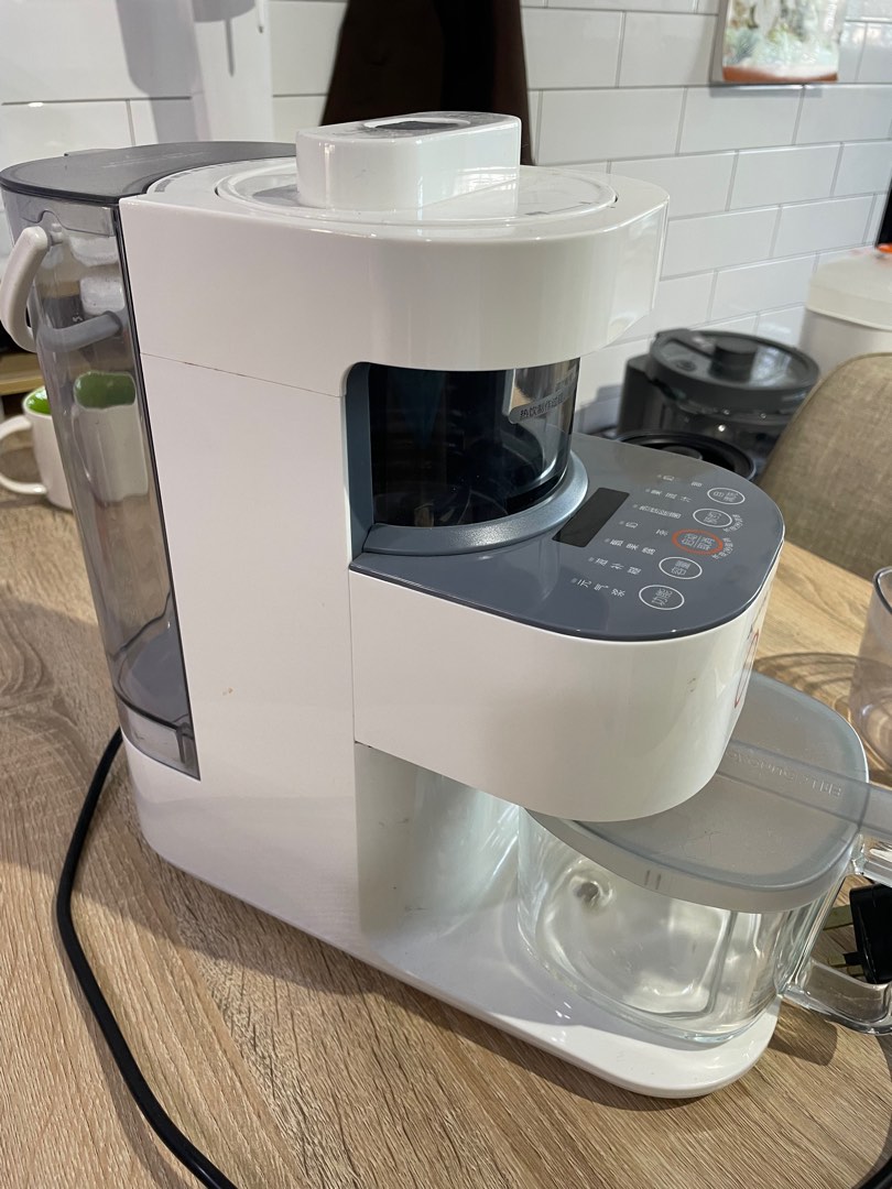 Joyoung selfcleaning soy milk maker, TV & Home Appliances, Kitchen