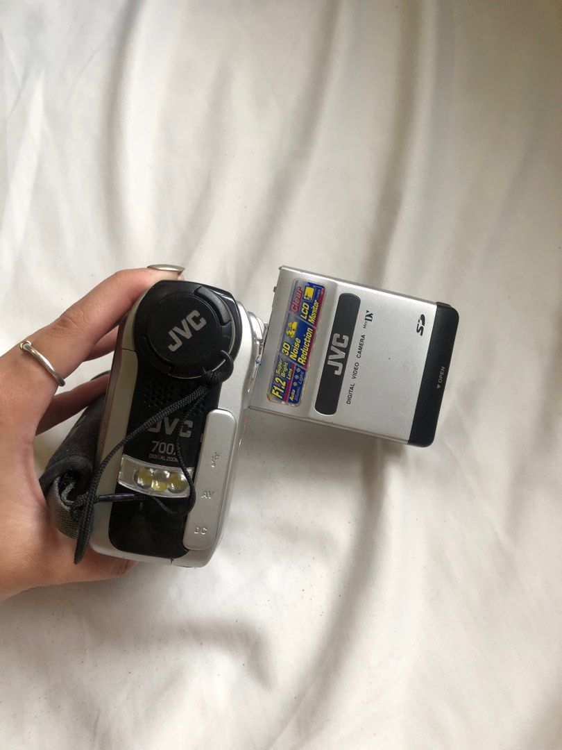 JVC Digital Video Camera (not working, untested), Photography, Video