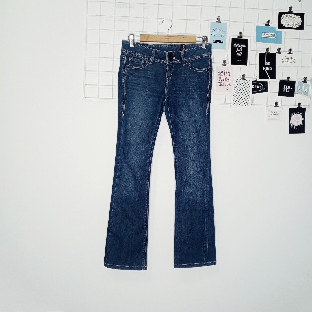 Long jeans, Women's Fashion, Bottoms, Jeans & Leggings on Carousell