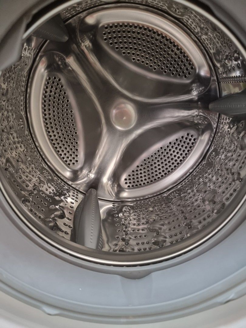 LG Washing Machine 8.5 Kg front load, TV & Home Appliances, Washing