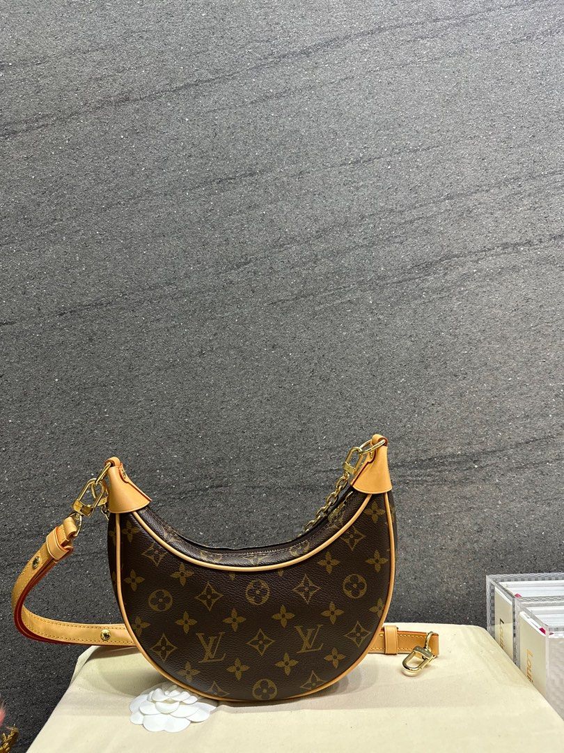 Bolsa Loop Monogram Canvas Louis Vuitton – Loja Must Have