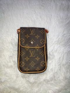 LV phone bag, Women's Fashion, Bags & Wallets, Cross-body Bags on Carousell