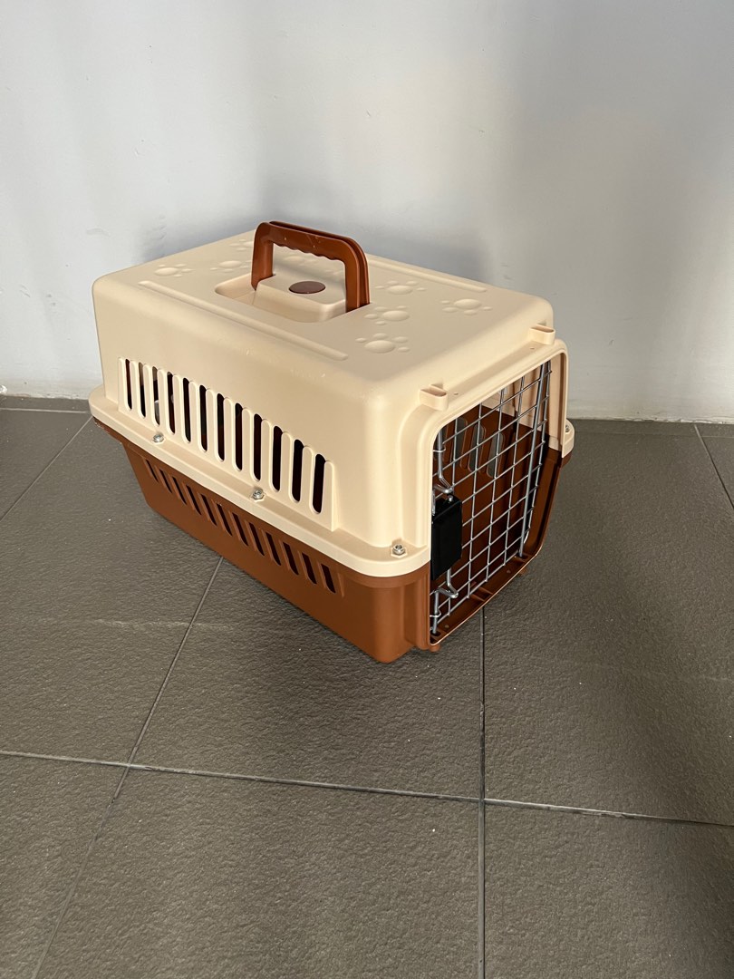 Pet carrier medium size hotsell