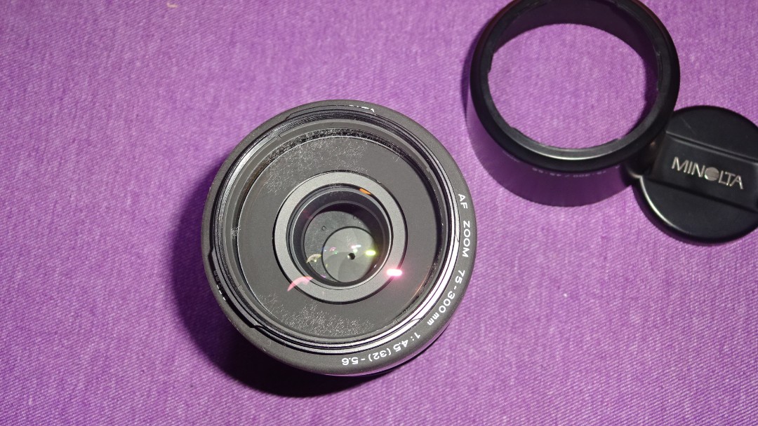 Minolta AF Zoom 75300mm f4.5(32)5.6 lens made for Minolta Film SLRs