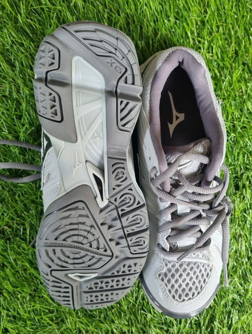 Mizuno wave 2024 tornado 3 grey