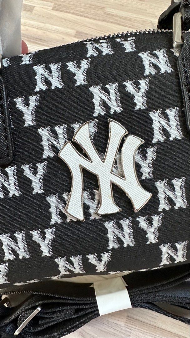 MLB Classic Monogram Jacquard Boston Bag S NY Yankees Black