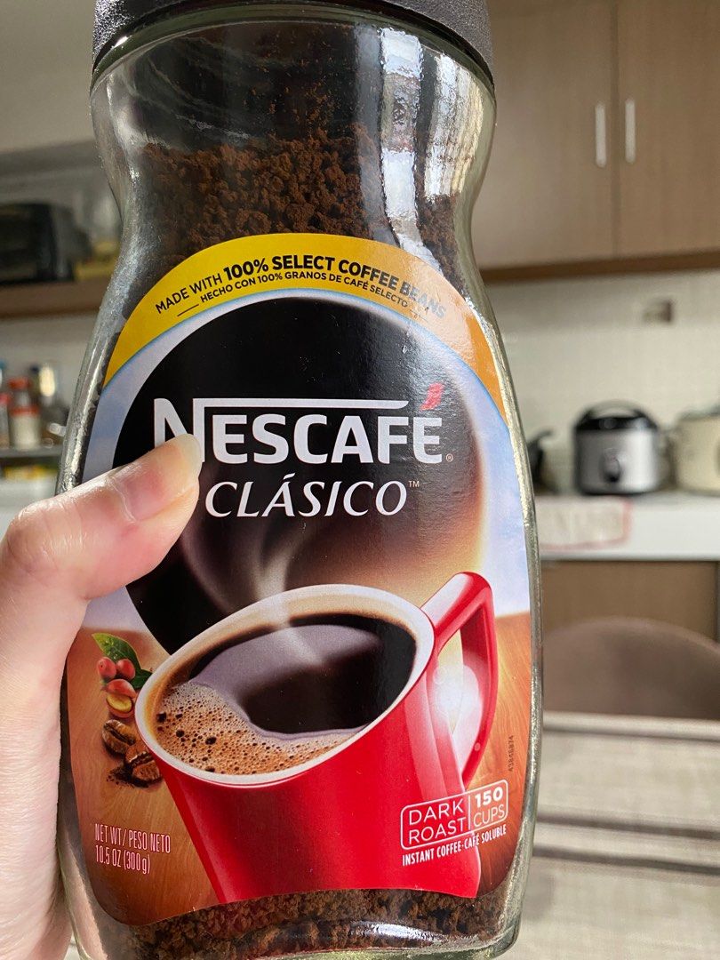 Nescafe Clasico Dark Roast Instant Coffee 10.5 oz (300g) / Imported on