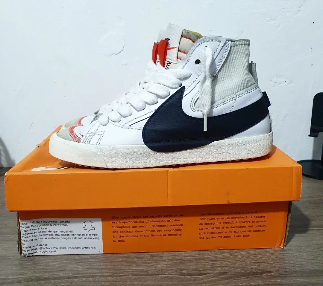 Nike blazer mid 77 jumbo swoosh putih hitam