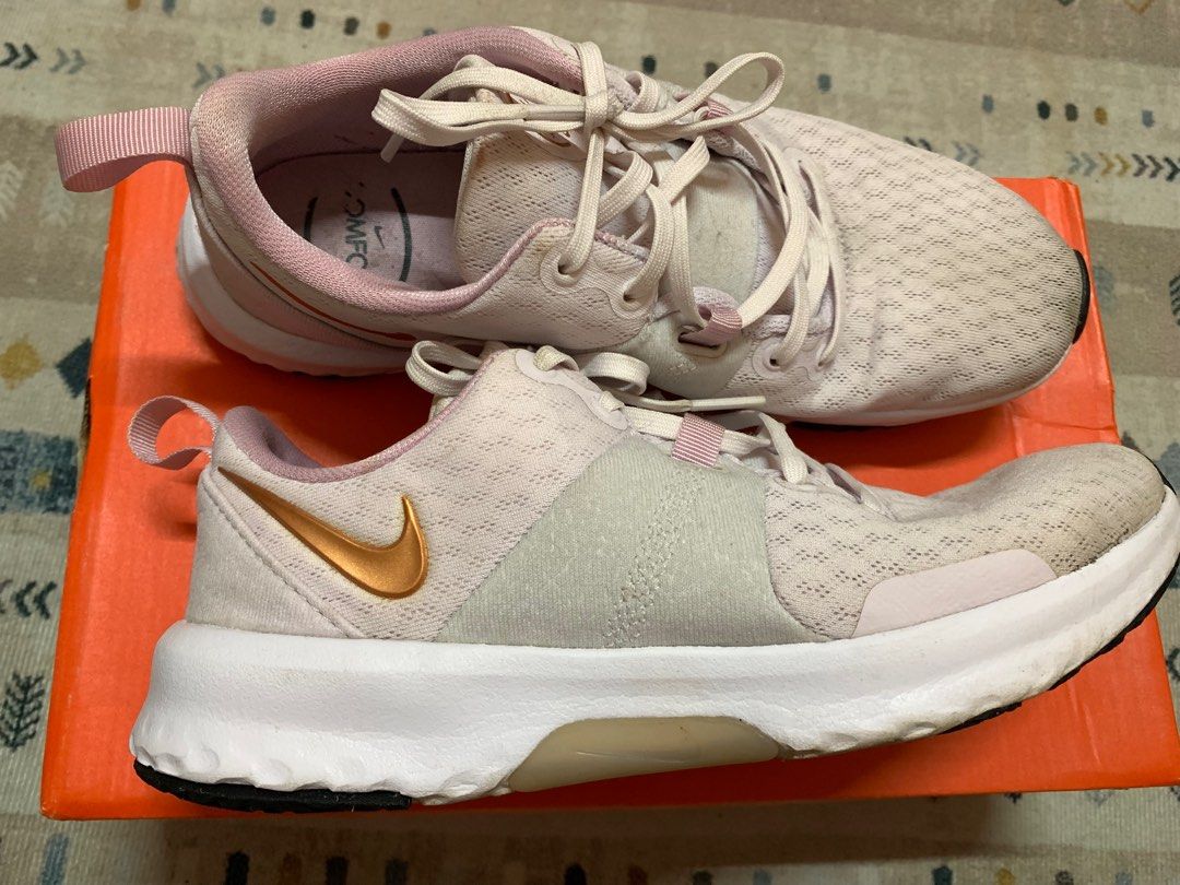 womens nike city trainer