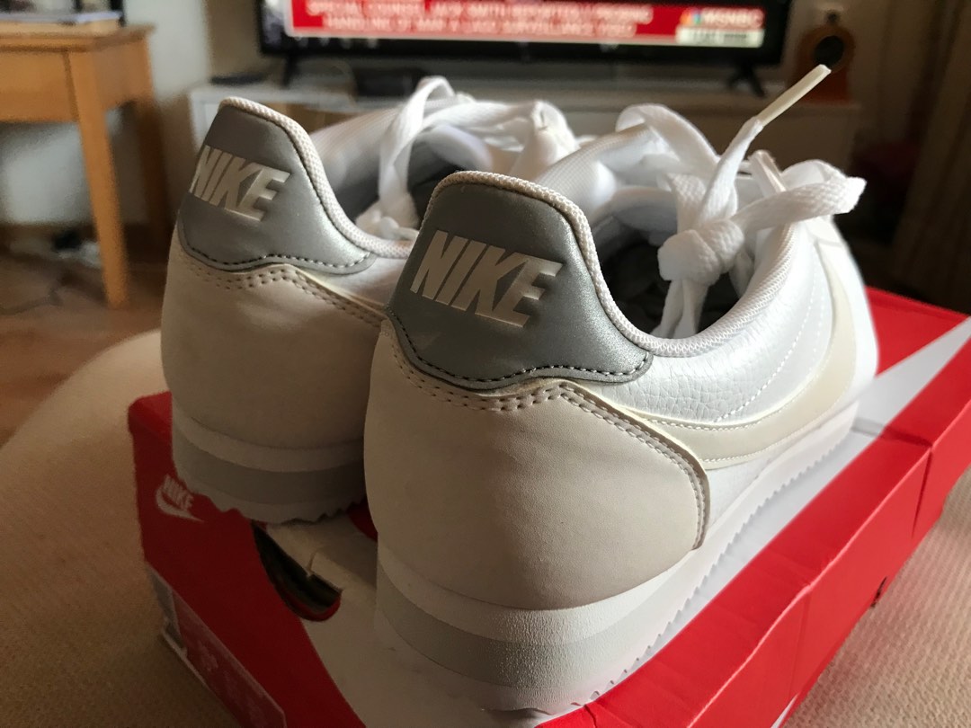 Nike hotsell 680 classic