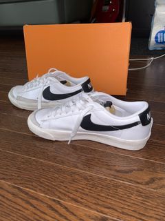 Nike Women’s Blazer Low ‘77