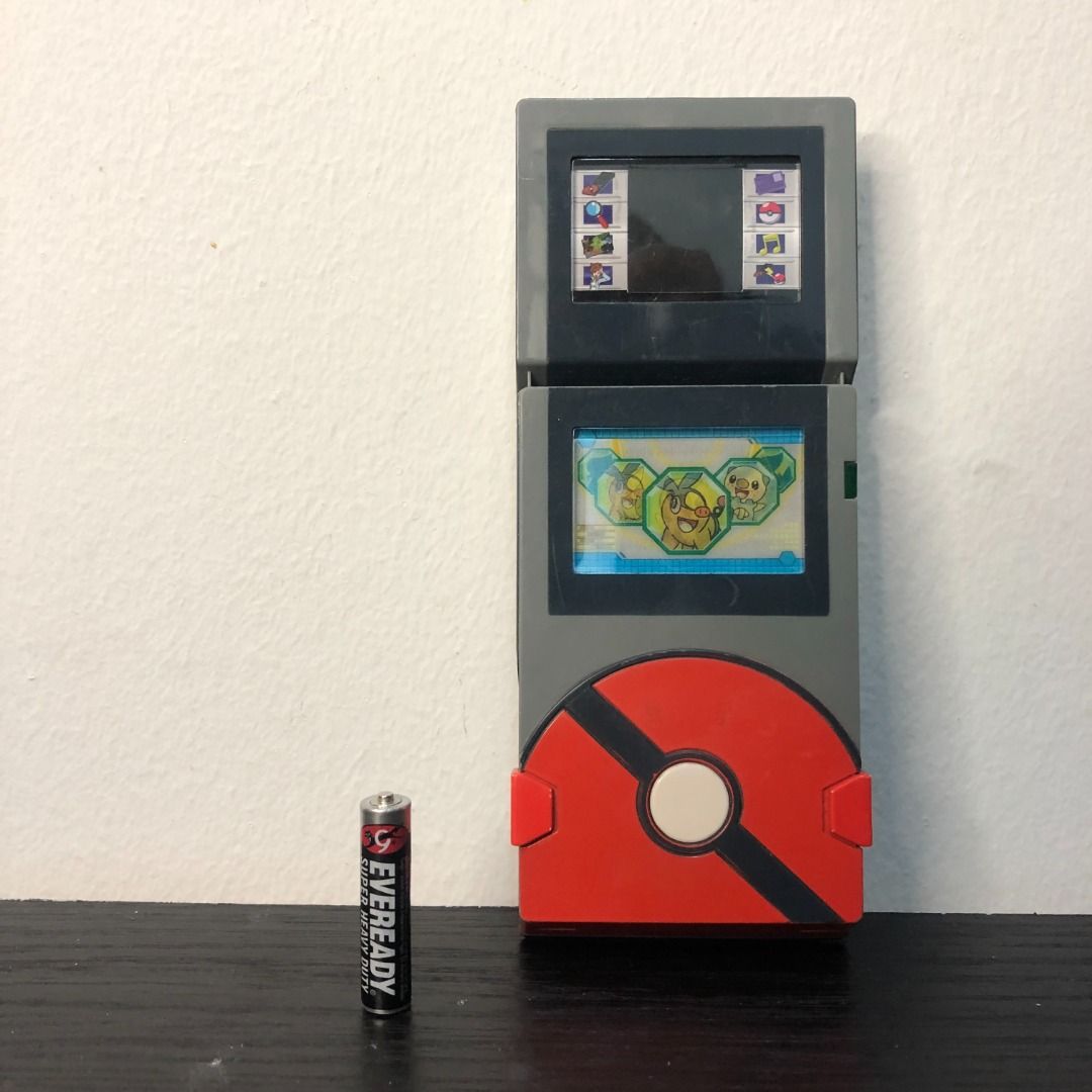 Nintendo Pokemon Electronic Pokedex (2011 TOMY Japan), Hobbies & Toys, Toys  & Games on Carousell