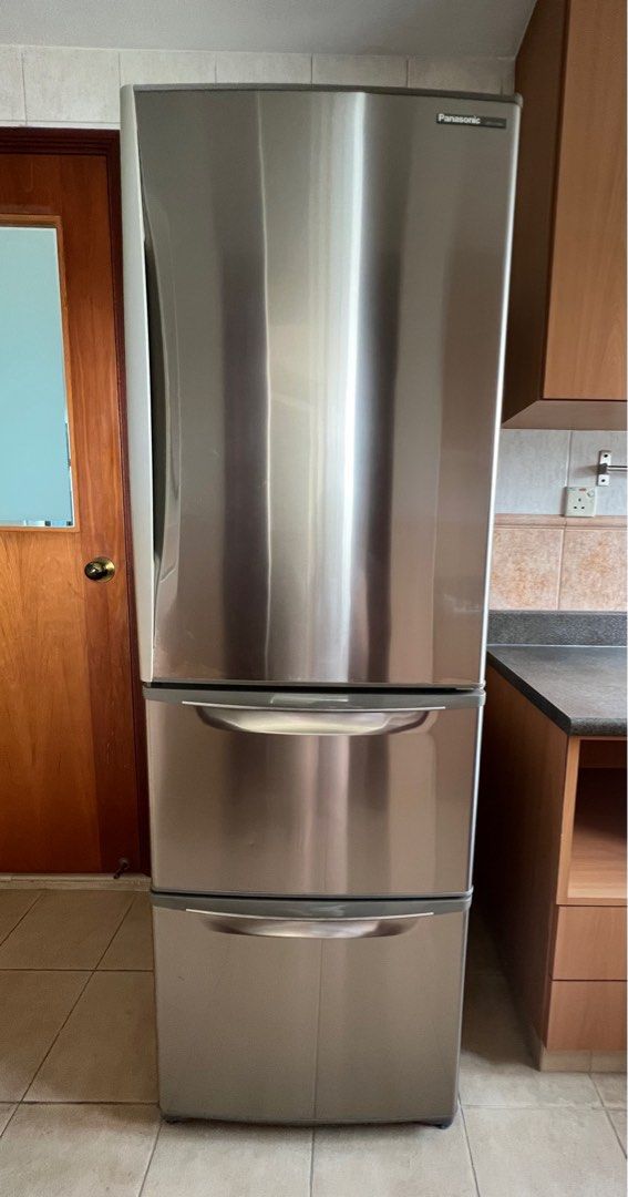 Panasonic Made In Japan 301 Litres NRC376MX, TV & Home Appliances