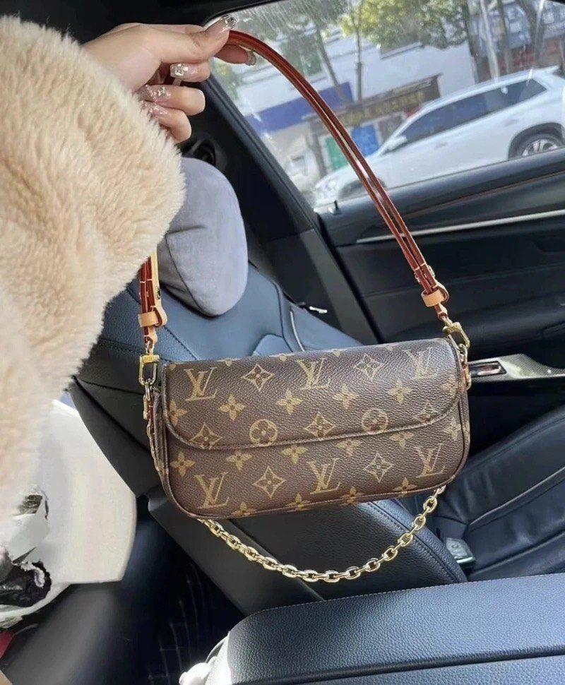 Pre order 3in1 Chain cowhide Envelope Bag like LV felicie  pochetteShoulder Messenger Clutch Bag Womens Fashion Bags  Wallets  Purses  Pouches on Carousell