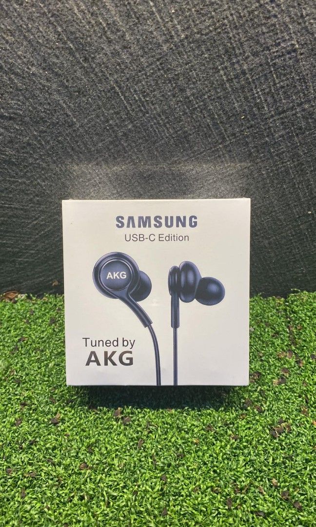 SAMSUNG HEADPHONE TYPE-C (Category: Earphones) located in Manila. Submitted by milasgadgetph (Listing ID 1231443414, Image 1). Description: SAMSUNG HEADPHONE TYPE-C SAMSUNG 25W ADAPTER -700 SAMSUNG 45W ADAPTER -950 TYPE-C TYPE-C to TYPE-C CABLE ONLY-400 ADAPTER 25W -550 ADAPTER 45W -700 🍂GOOD QUALITY 🍂HIGH QUALITY 🍂SUPER FAST CHARGING 🍂Payment method% ✨Gcash ✨BPI 🍂Shipping ✨LBC ✨JNT (PAYMENT FIRST) ✨LALAMOVE 🍁SAMEDAY DELIVERY AROUND MANILA 