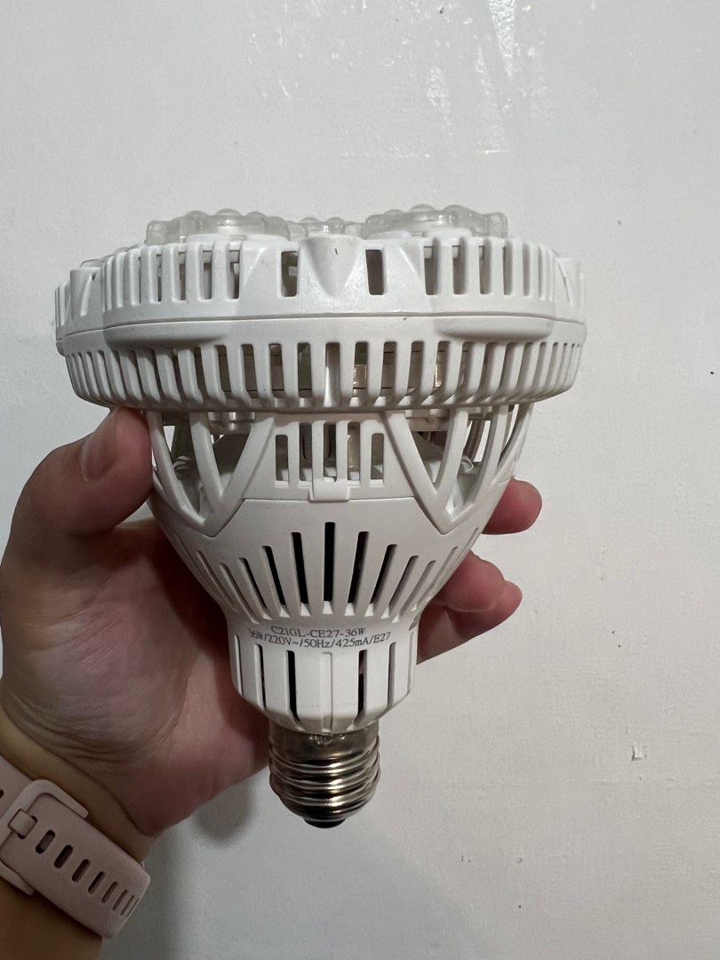 Sansi Grow Light 36w on Carousell