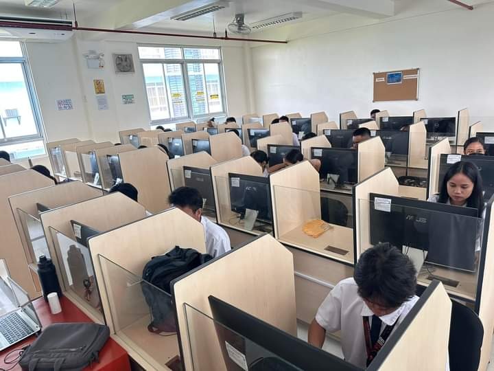 School study table with partition Computer table office partition