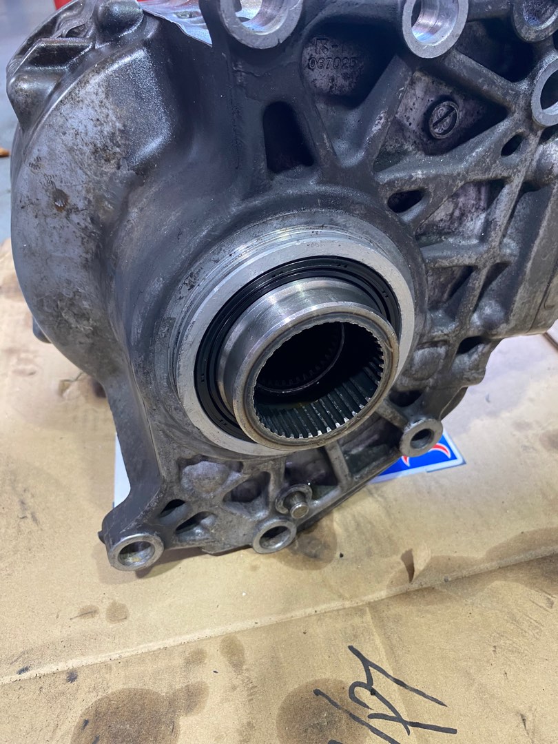 Spare transfer case for Evo x, Car Accessories, Accessories on Carousell