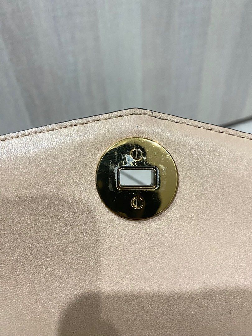 Tory burc kira chevron top handle satchel on Carousell