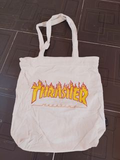 (Category: ) located in . Submitted by wanthriftstore (Listing ID 1231497083, Image 1). Description: .