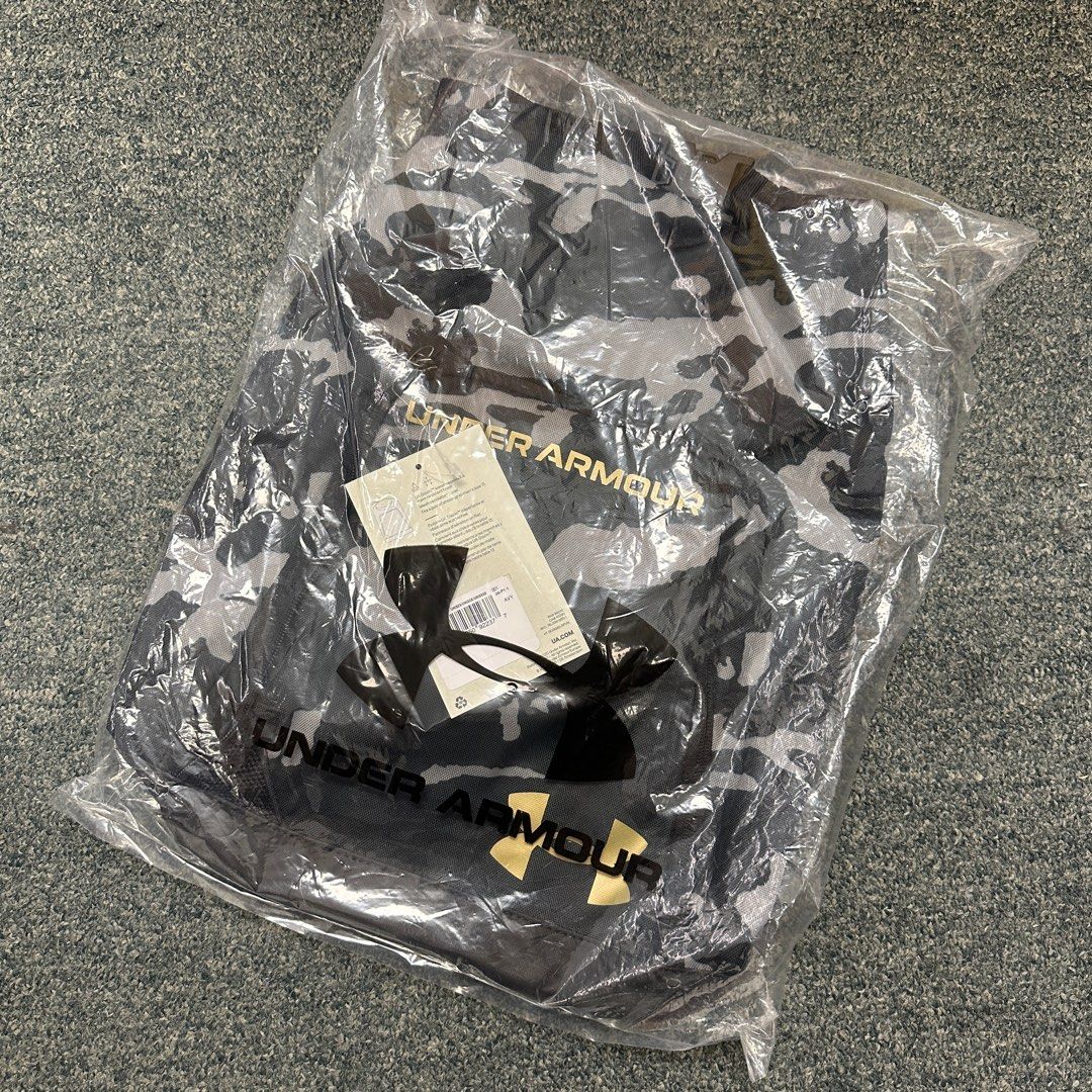 Under Armour UA Contain Camo Shoe Bag