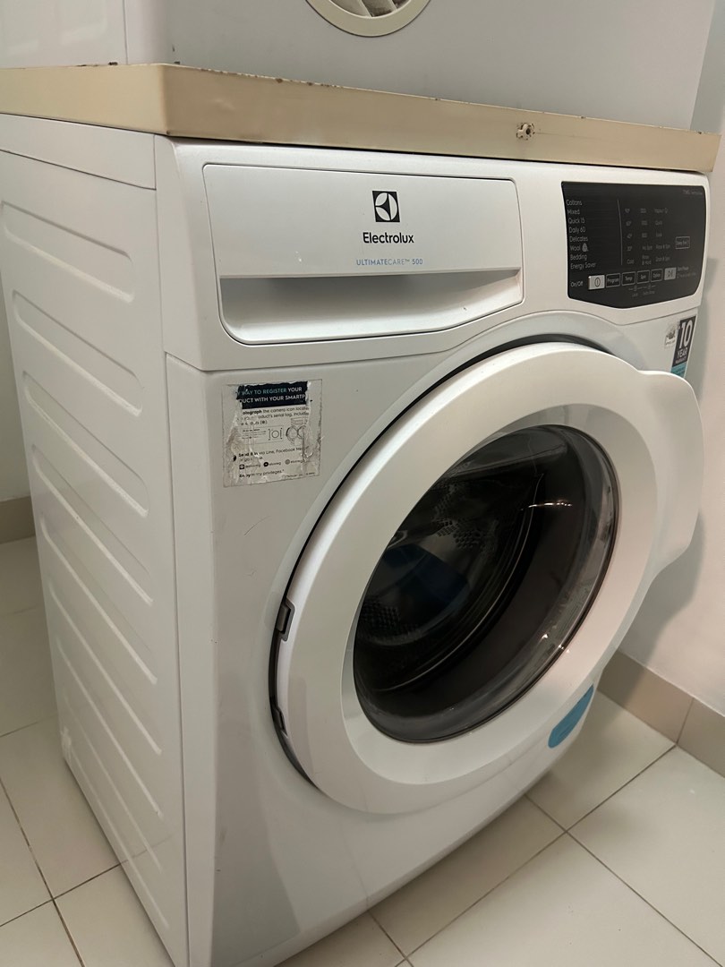 Used Electrolux washing machine in very good condition, TV & Home