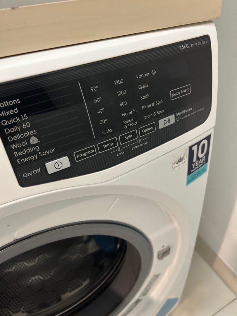 Used Electrolux washing machine in very good condition, TV & Home