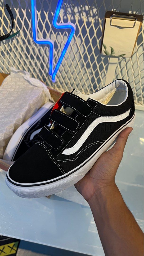 Harga vans old best sale skool velcro