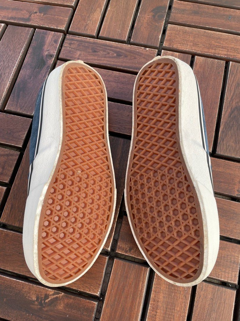 Vans ultracush, Fesyen Wanita, Sepatu di Carousell