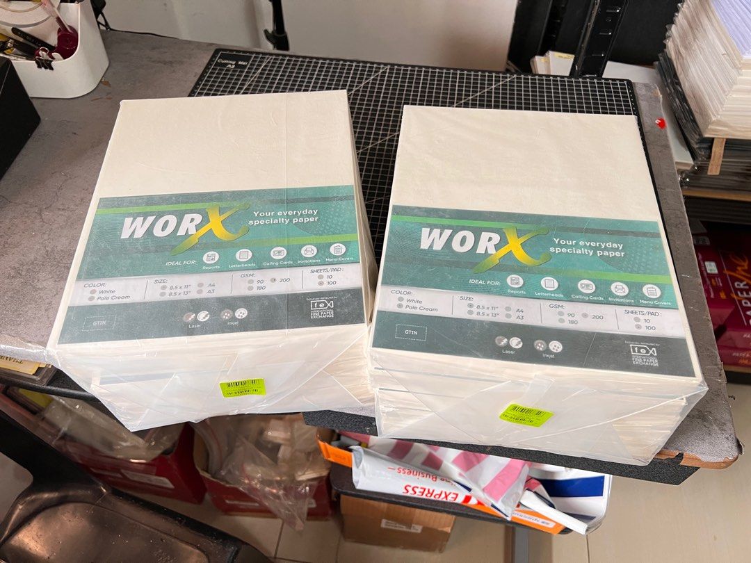 Worx Specialty Paper 200gsm, Hobbies & Toys, Stationary & Craft, Art