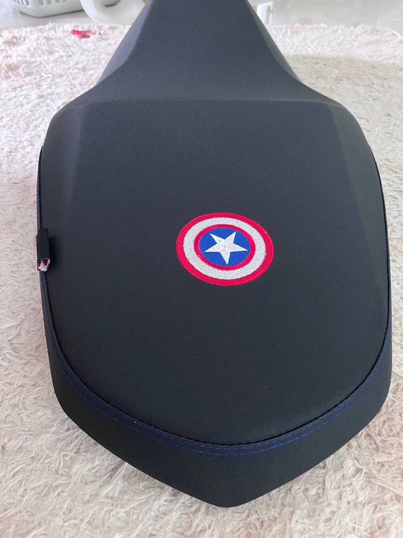 ultimate x motorcycle seat