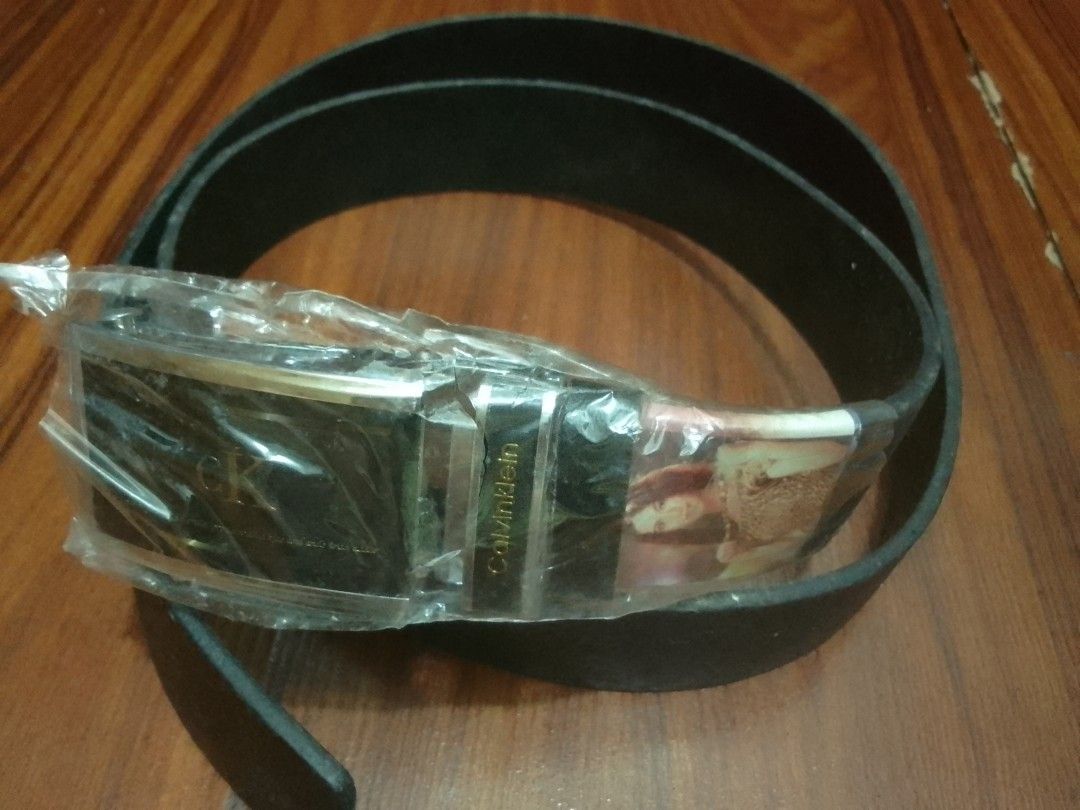 piece] Calvin Klein Cutout Plaque Logo Men's Fashion